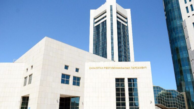 Президенттің өкілеттіктеріне қатысты түзетулер тамыз айында парламентке жіберіледі