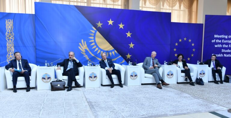 Еуропарламент делегациясы ҚазҰУ-ға келді