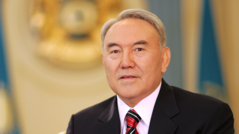 Тұңғыш Президент Назарбаевтың мәртебесі Конституцияда анықталады