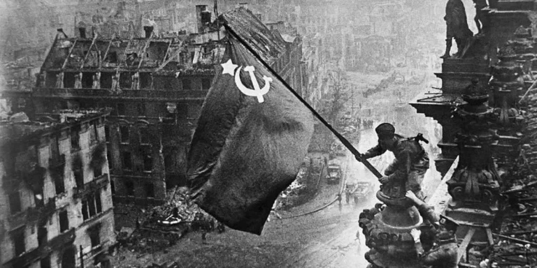 Ресей Рақымжан Қошқарбаев туралы мұрағат құжаттарын Қазақстанға табыстады