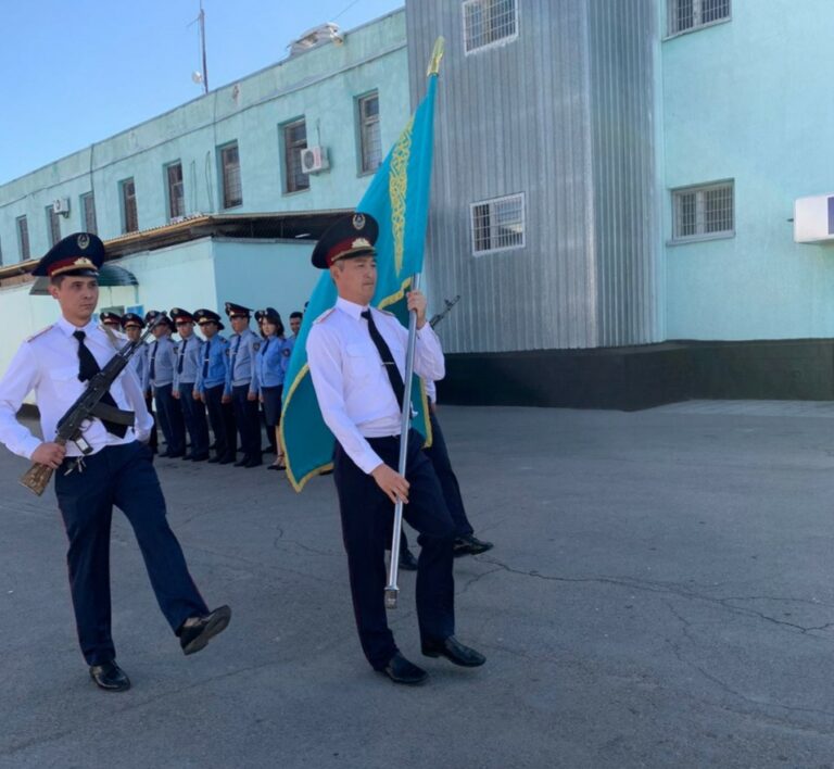 Заречныйдағы мекемелерде Рәміздер күні аталып өтті