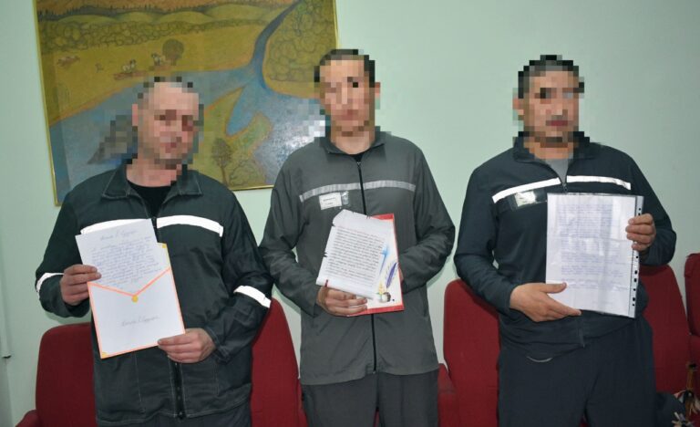 Арт-терапевтический конкурс среди осужденных провели психологи колонии максимальной безопасности г.Уральска