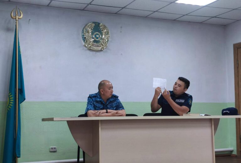ШҚО да жол жүру тәртібін қатаң сақтау негізінде қызметкерлермен сабақ өткізілді