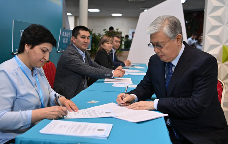 Залог стабильности в обществе