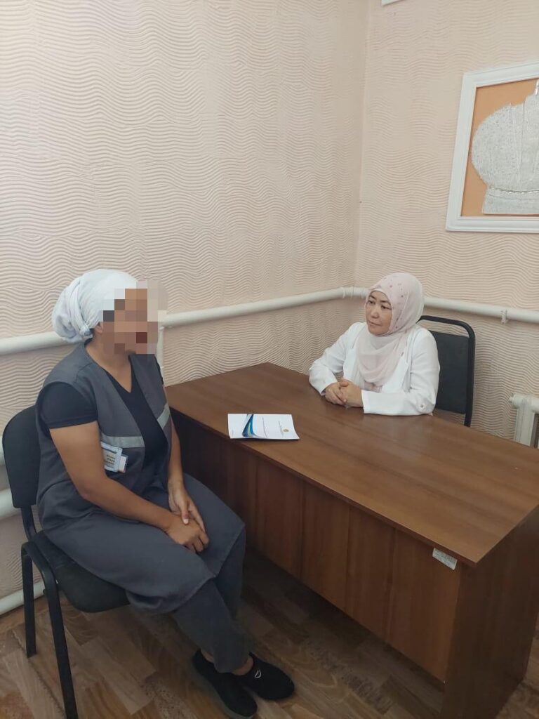 Работа теологов в женской колонии Алматинской области