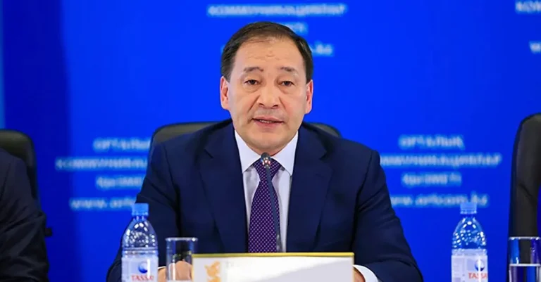 Коронавирус қайта күшейді – Үкімет жаңа шектеу шараларын қабылдамақ