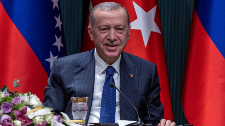 Ердоған президенттік сайлауға үміткер ретінде ұсынылды