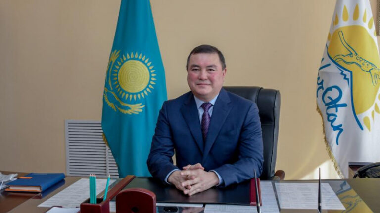Алматы облысының жаңа әкімі Сұлтанғазиевтың ағасы қызметінен кетті