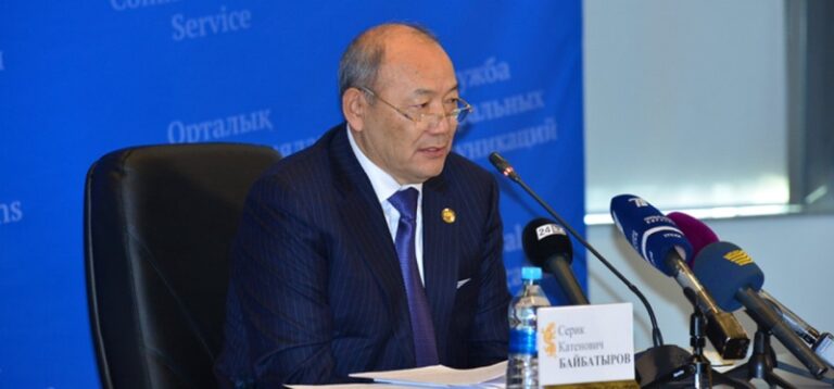 ЖАҚСЫ ҰСТАЗ — ЕКІНШІ ӘКЕҢ