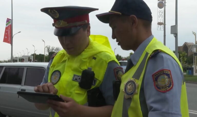Полицейлер «Қауіпсіз жол» іс-шарасы барысында 9500-ге тарта жол ережесін бұзушыларды анықтады