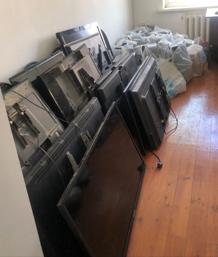 Полицейлер 1 күнде заңсыз ойын бизнесінің 2 дерегін анықтады