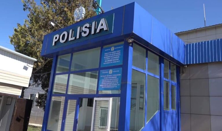 Түркістан облысының полицейлері жер алып беремін деп алаяқтық жасаған ер адамды ұстады