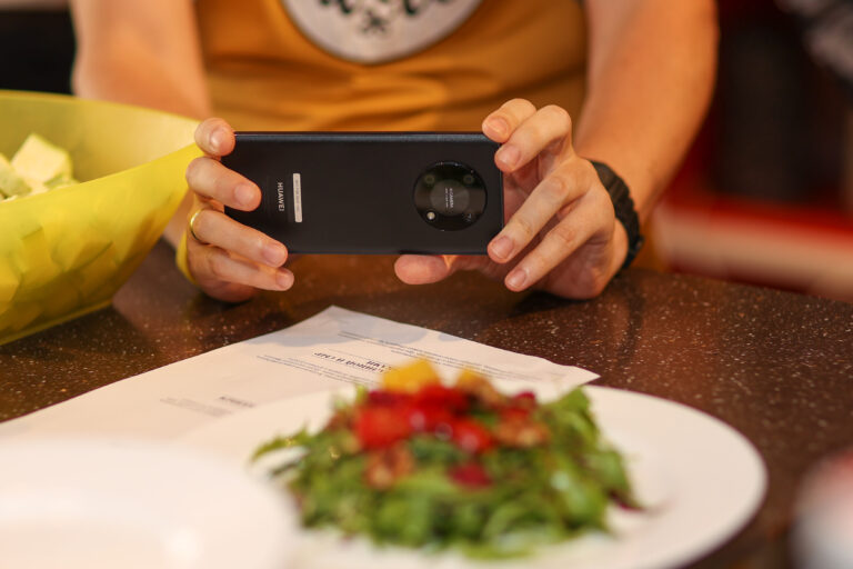 Вкусные фотографии с помощью HUAWEI nova Y90