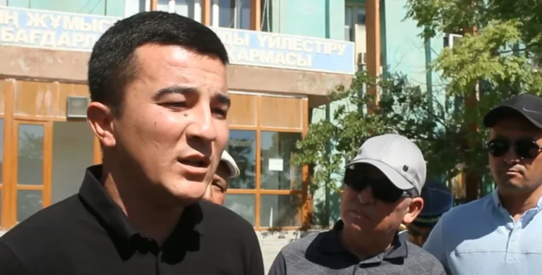 Түркіменстаннан көшіп келген қандастарды үкімет қайтадан елден шығарып жібермек