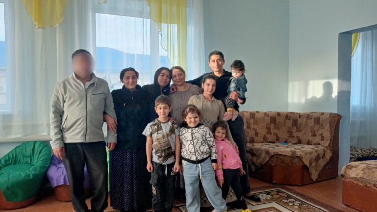 Сотталған отбасымен бір жылдан кейін қауышты