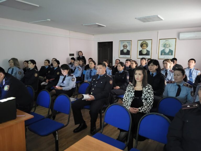 Фильм «Жизнь борца за свободу-Нельсона Манделы» показали сотрудникам ДУИС Астаны