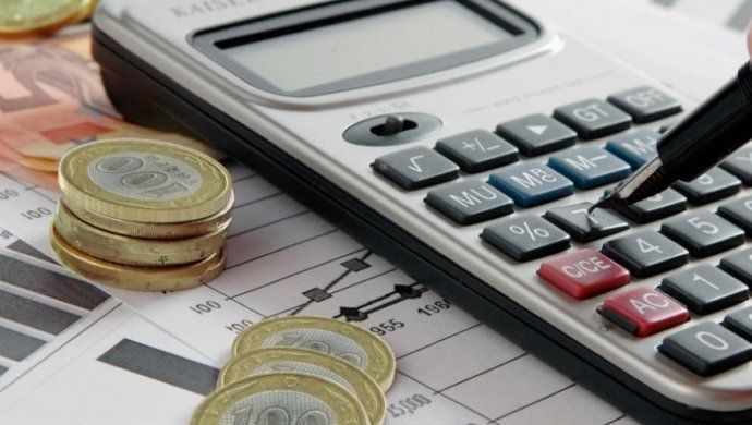 МОНОПОЛИСТЕРДІ СОЙЫЛЫН СОҒЫП ОТЫРҒАН КІМ?