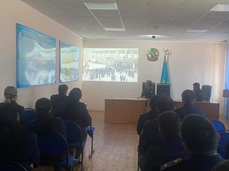 Сотрудники УИС поселка Жаугашты отметили День Республики