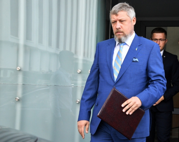 Зеленский Украинаның Қазақстандағы елшісін қызметінен босатты