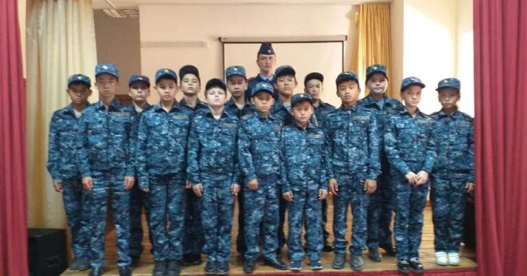 Алматы облысының ҚАЖ қызметкерлері кадет оқушыларына дәріс өткізді