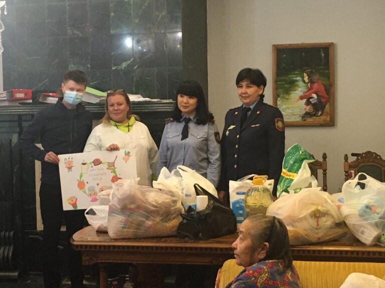 Елордалық пробация қызметі қарттар күніне орай  қайырымдылық көрсетті
