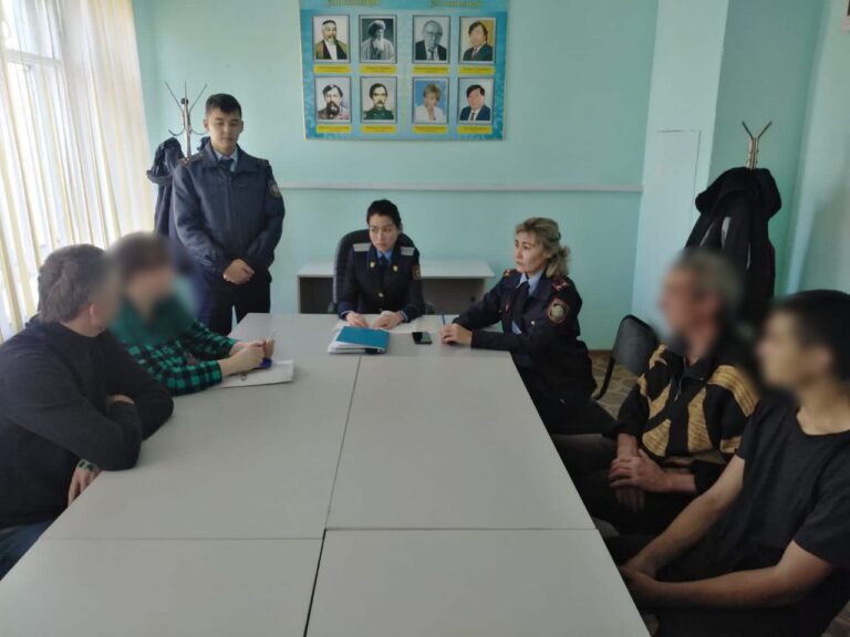 Электрондық білезіктер іс жүзінде тексерілді