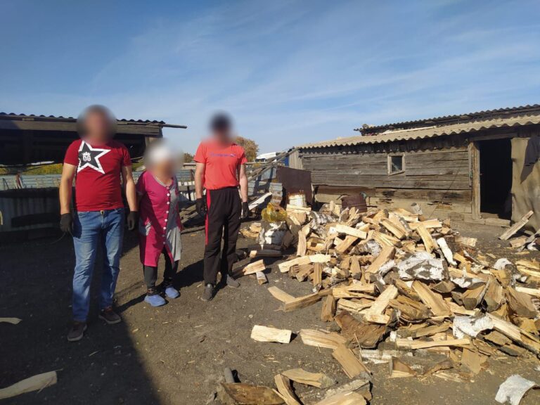 СҚО-да пробация есебінде тұрғандар зейнеткерге көмек көрсетті