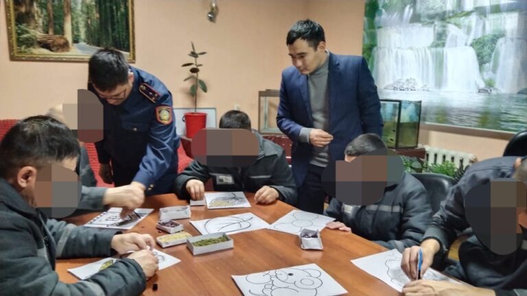 Тергеу изоляторында сотталғандармен крупотерапия жүргізілді