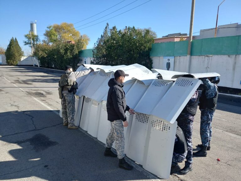 Учебные занятия с сотрудниками СОБР проведены в учреждениях Алматинской области