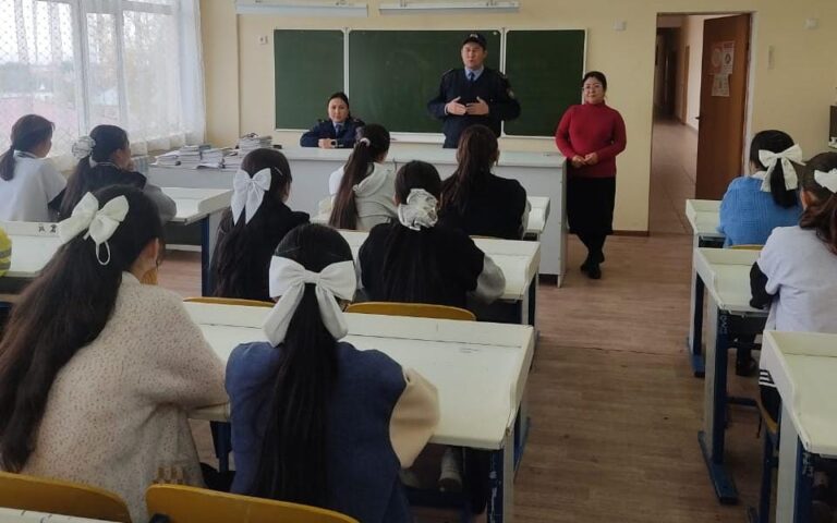 Жетісайда жасөспірімдерге «Тұрмыстық зорлық-зомбылыққа жол жоқ!» тақырыбында арнайы дәріс өтті