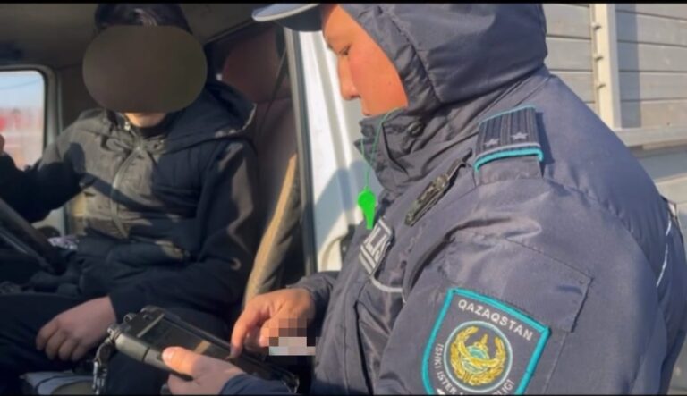 Түркістандық полицейлер 40 рет жол ережесін бұзып, айыппұлын төлемей жүрген жүргізушіні анықтады
