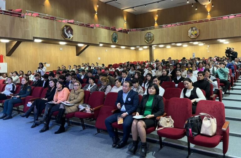 Түркістан облысының полицейлері нашақорлықтың алдын алу бойынша семинарға қатысты