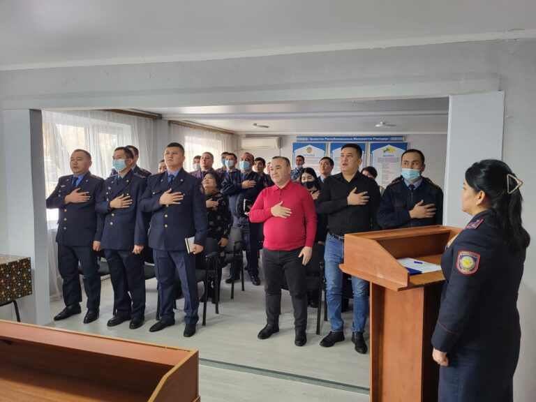 Алматы қаласы бойынша ҚАЖ Департаменті зейнетке шыққан қызметкерлерін құттықтап шығарып салды