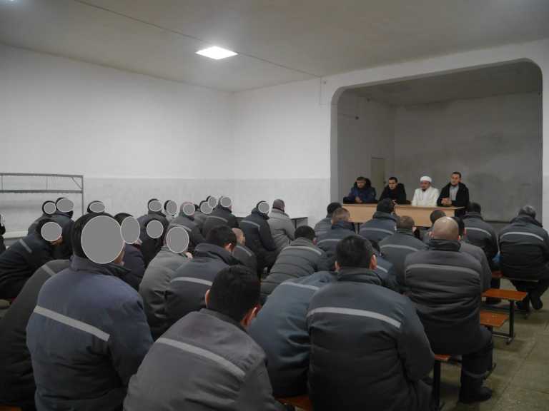 «Аманат-Жайық» қоғамдық қорының теологтары дін ұстанушы сотталғандармен кездесті