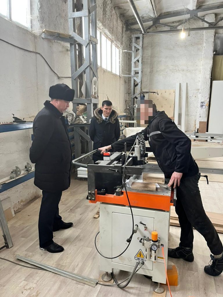 Аршалы ауданының әкімі жұмыс сапарымен астаналық колонияда болды