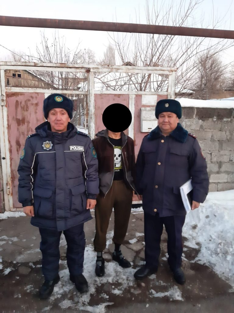 Сарыағашта екі сотталғанға ескерту берілді