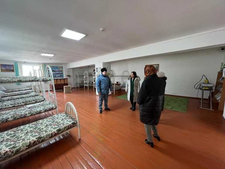 Тергеу изоляторына эпидемиологтар келді