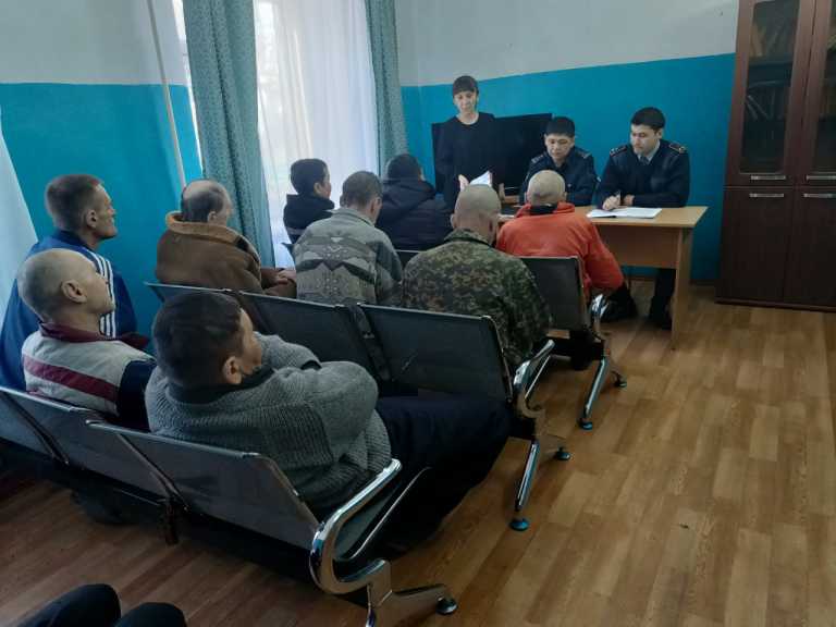 Өмipлiк қиын жағдайда қалған адамдармен кездесу өтті