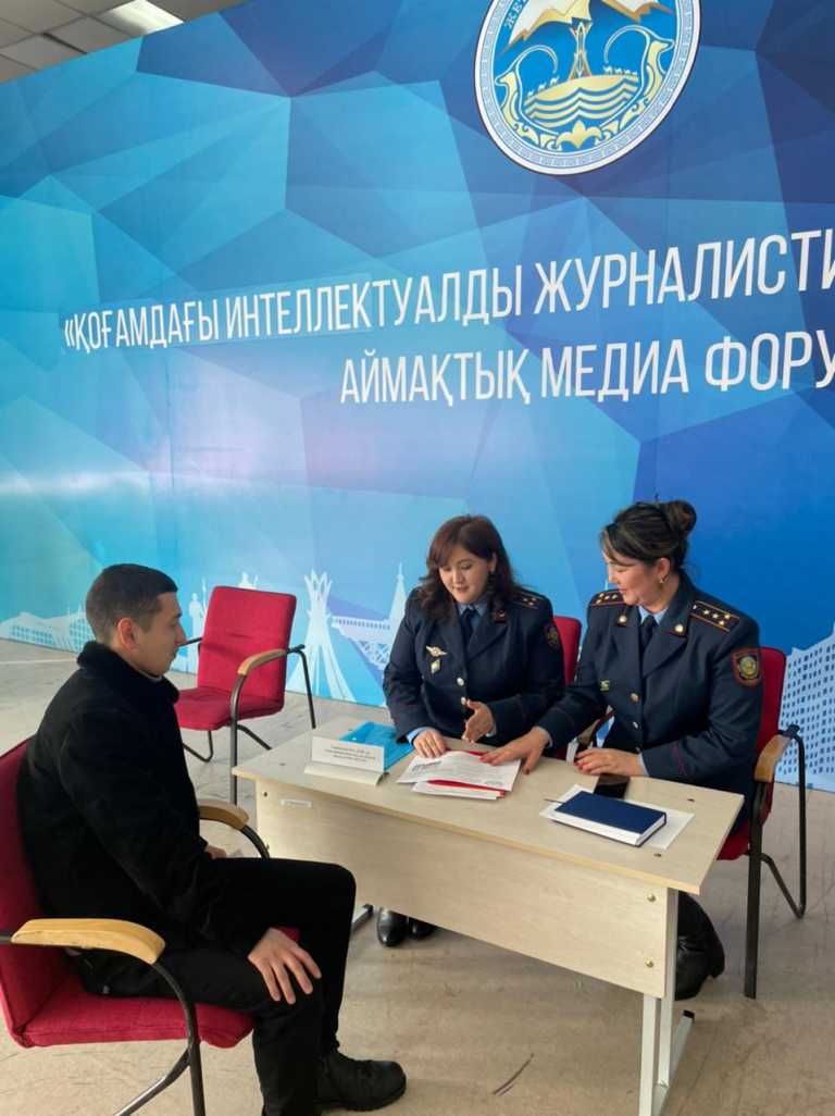 ҚАЖ қызметкерлері бос орындар жәрмеңкесіне қатысты