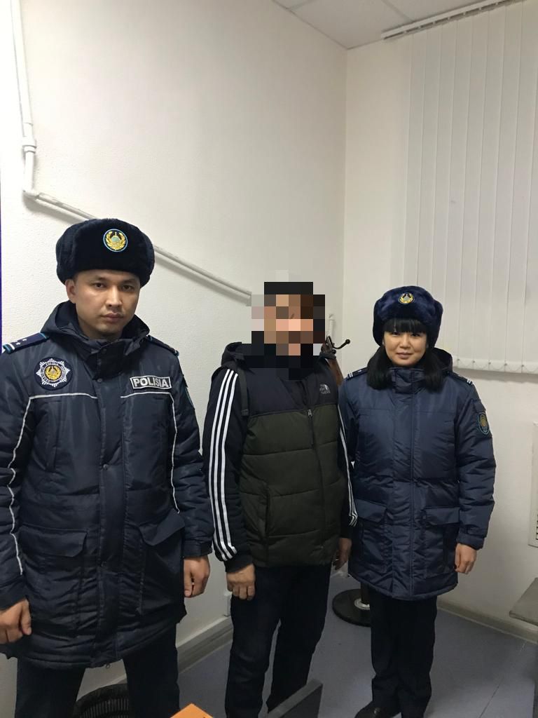 Елордадағы пробация қызметі есебінде тұрған сотталғанға көмек көрсетілді.