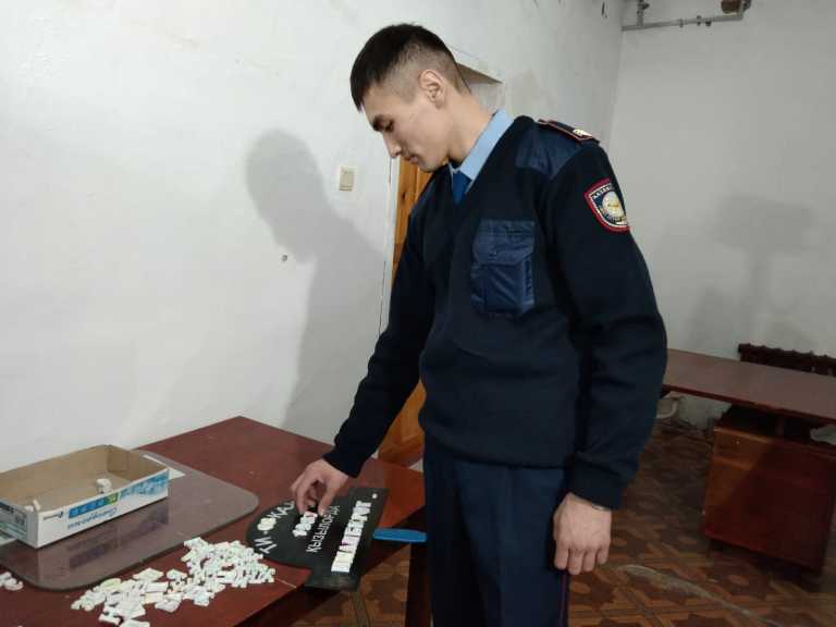 Тергеу изоляторында дактилоскопия маманы қандай жұмыстар атқарады?