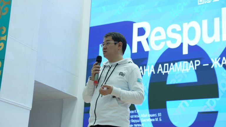 «На учителей срываются и дети, и родители, и руководство. Педагогов используют как массовку и для отчетов» — кандидат в депутаты Мажилиса Олжас Куспеков 