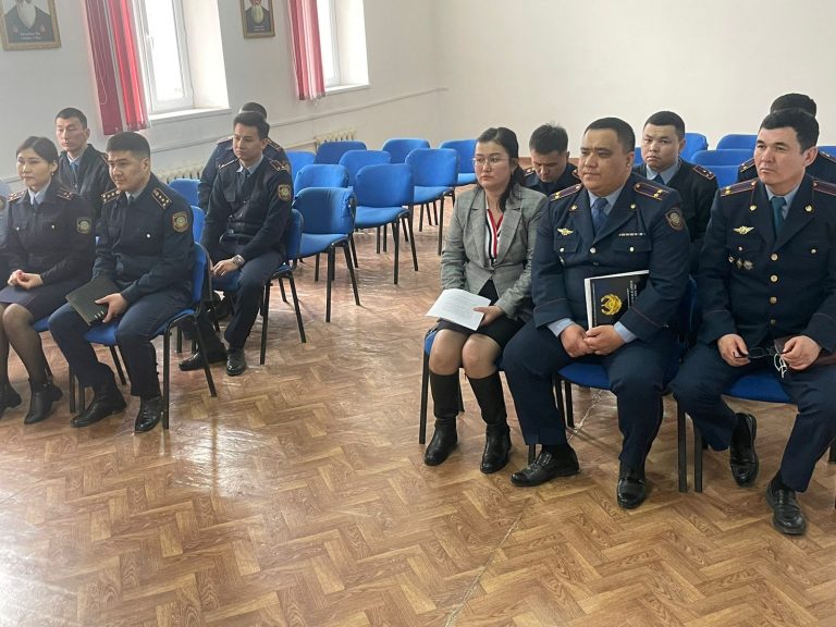 Кызылординский транспортный прокурор обсудил вопросы эффективности противодействия пыткам