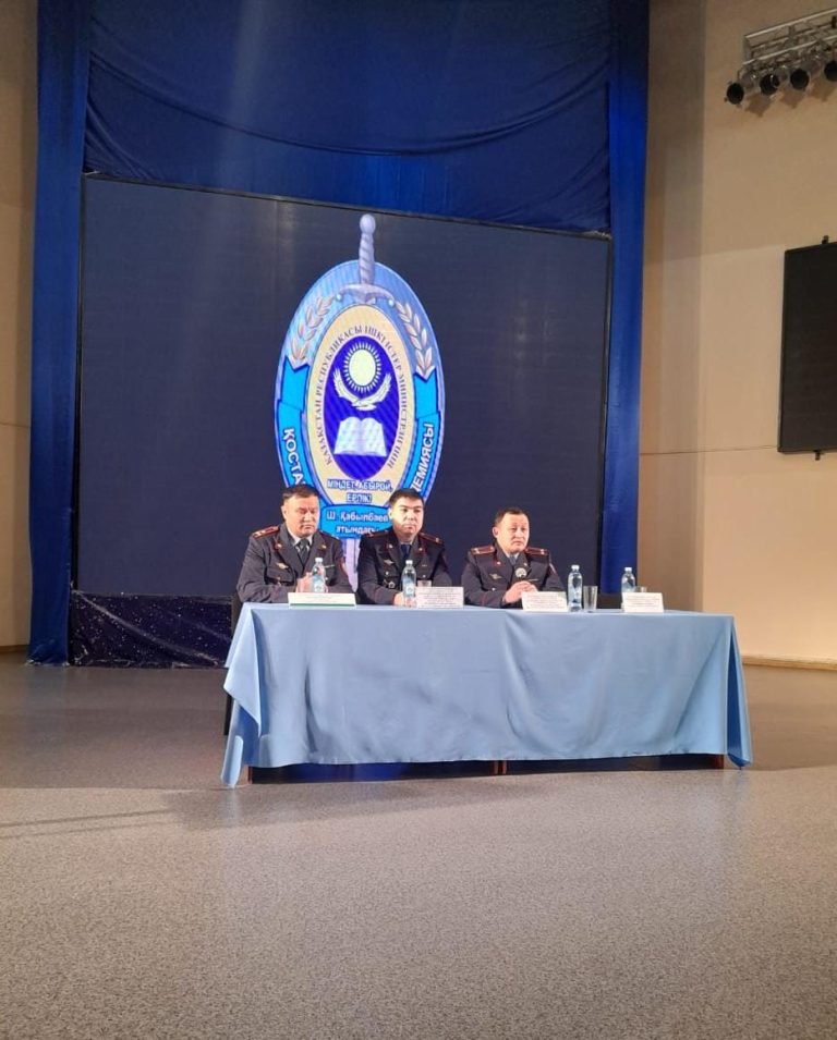 Объявляет набор кандидатов на базе полного среднего и среднего специального образования на учебу в Костанайскую академию имени Ш. Кабылбаева