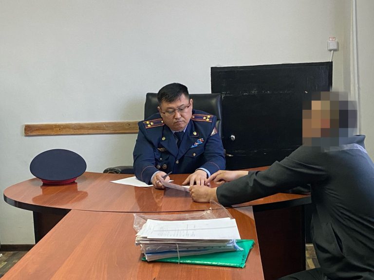 ҚАЖ департаментінің бастығы жазасын өтеушілерді жеке сұрақтарымен қабылдады