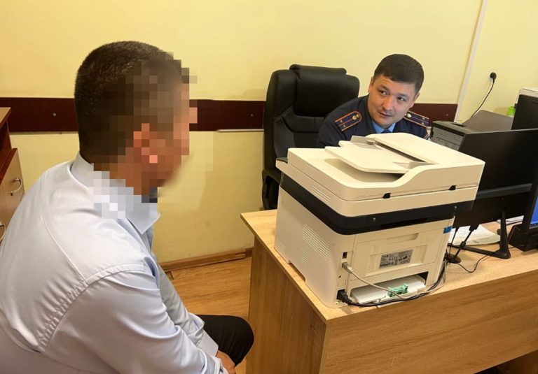 Полицейлер бірнеше көліктің құрылғыларын ұрлаған күдіктіні ұстады