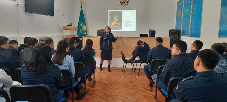 Обучение сотрудников столичного Департамента УИС способам предотврашения суицидов