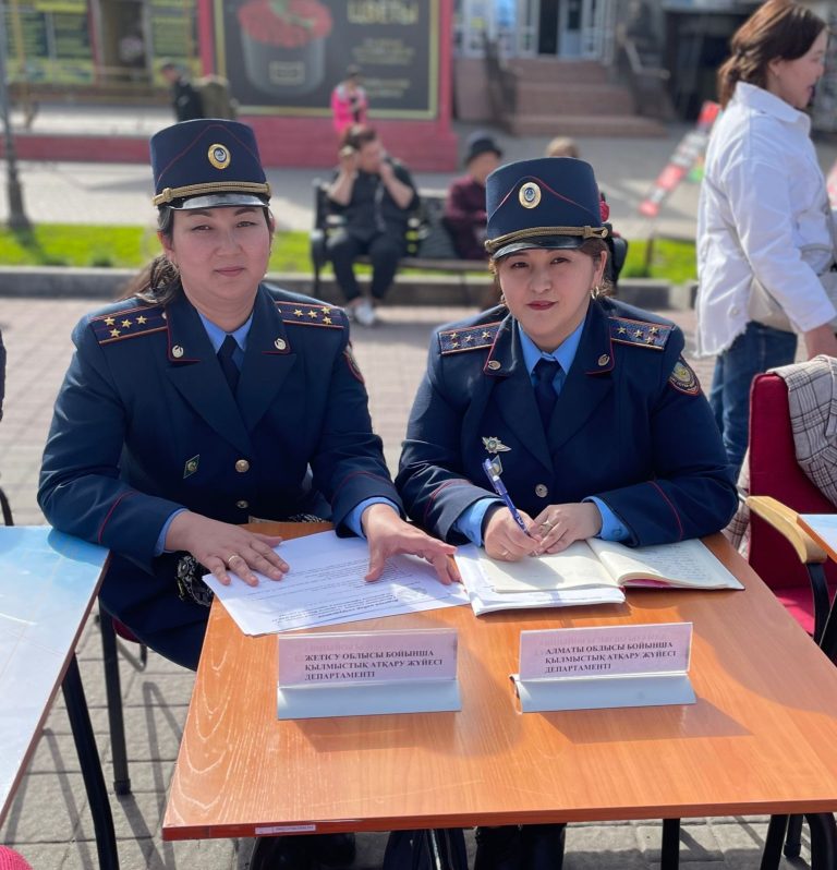 Талдықорғанда ҚАЖ қызметкерлерінің қатысуымен бос орындар жәрмеңкесі өтті