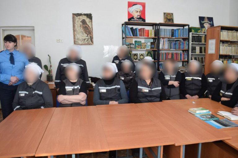 В женской колонии Петропавловска вычислили мафию