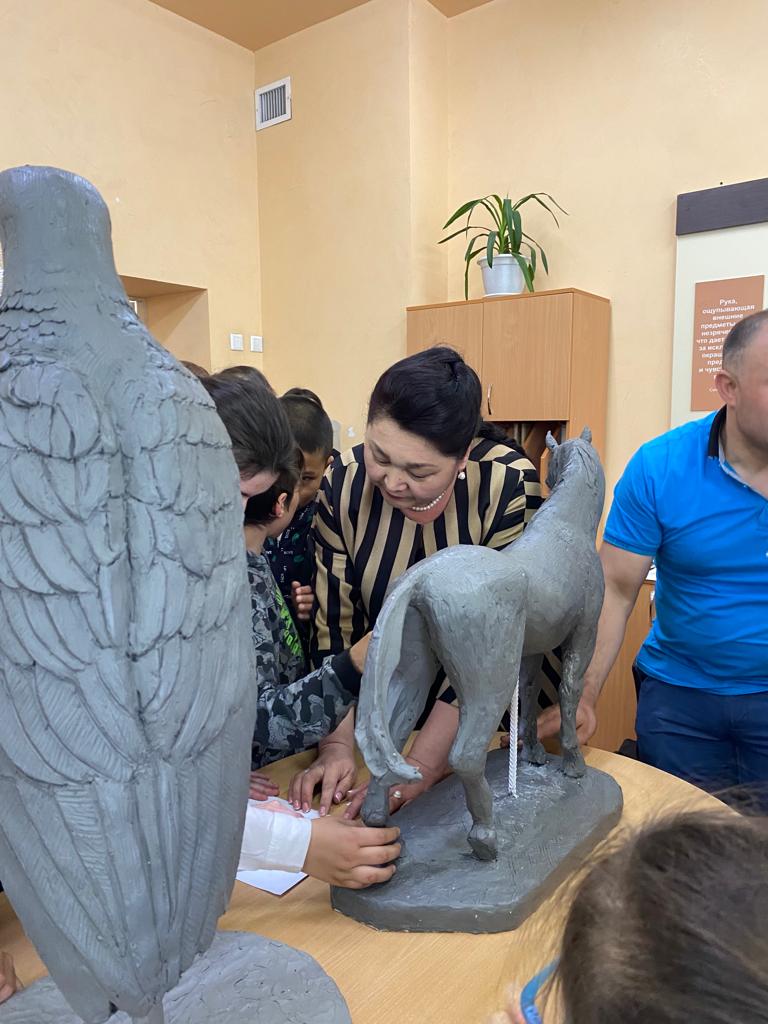 «Жеті қазына» жылжымалы мүсіндер көрмесі ұйымдастырылды